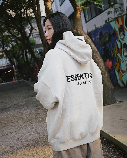 Fear of God: ESSENTIALS Hoodie 'Light Oatmeal' (SS22)